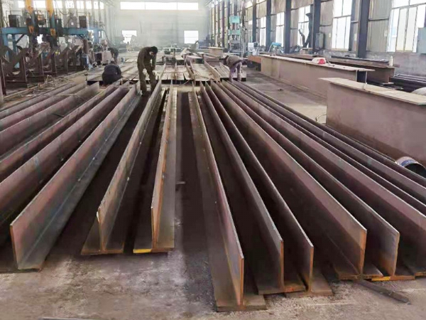 萊鋼工字鋼與石橫H型鋼有什么區(qū)別？